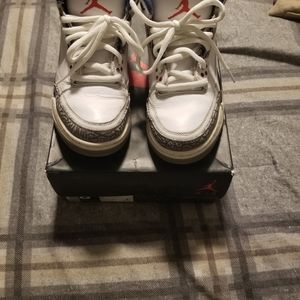 Used Air Jordan 3's True Blues size 8.5